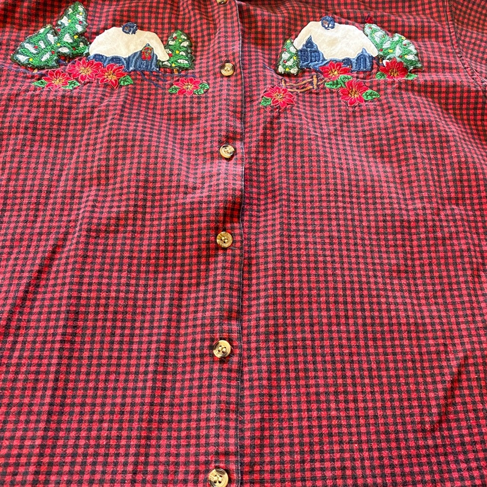 Red Checkered Womens Shirt with Embroidery (920) - Picture 4 of 12